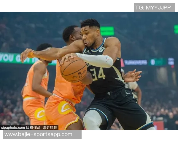 雄鹿客场挑战猛龙先发阵容解析字母哥领衔全力争胜